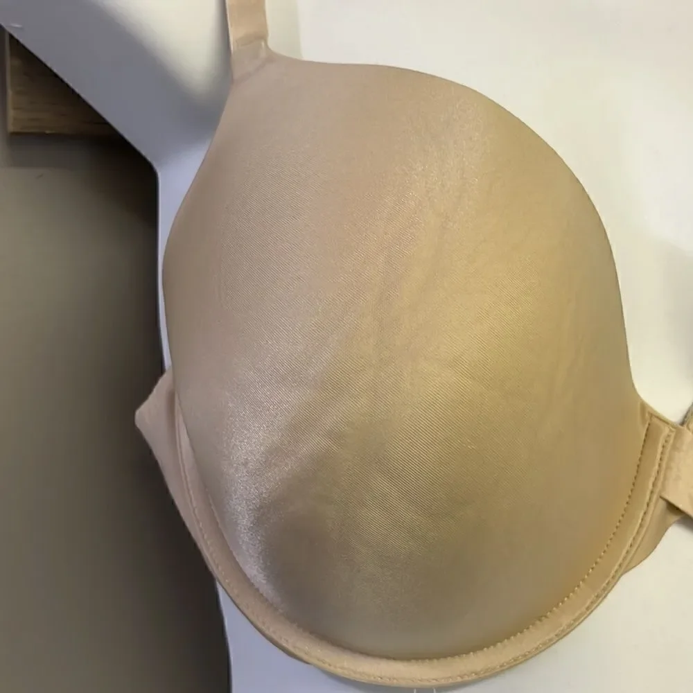 Victoria’s Secret Full Coverage Tan Adjustable Straps Padded Wire Bra- 38DD